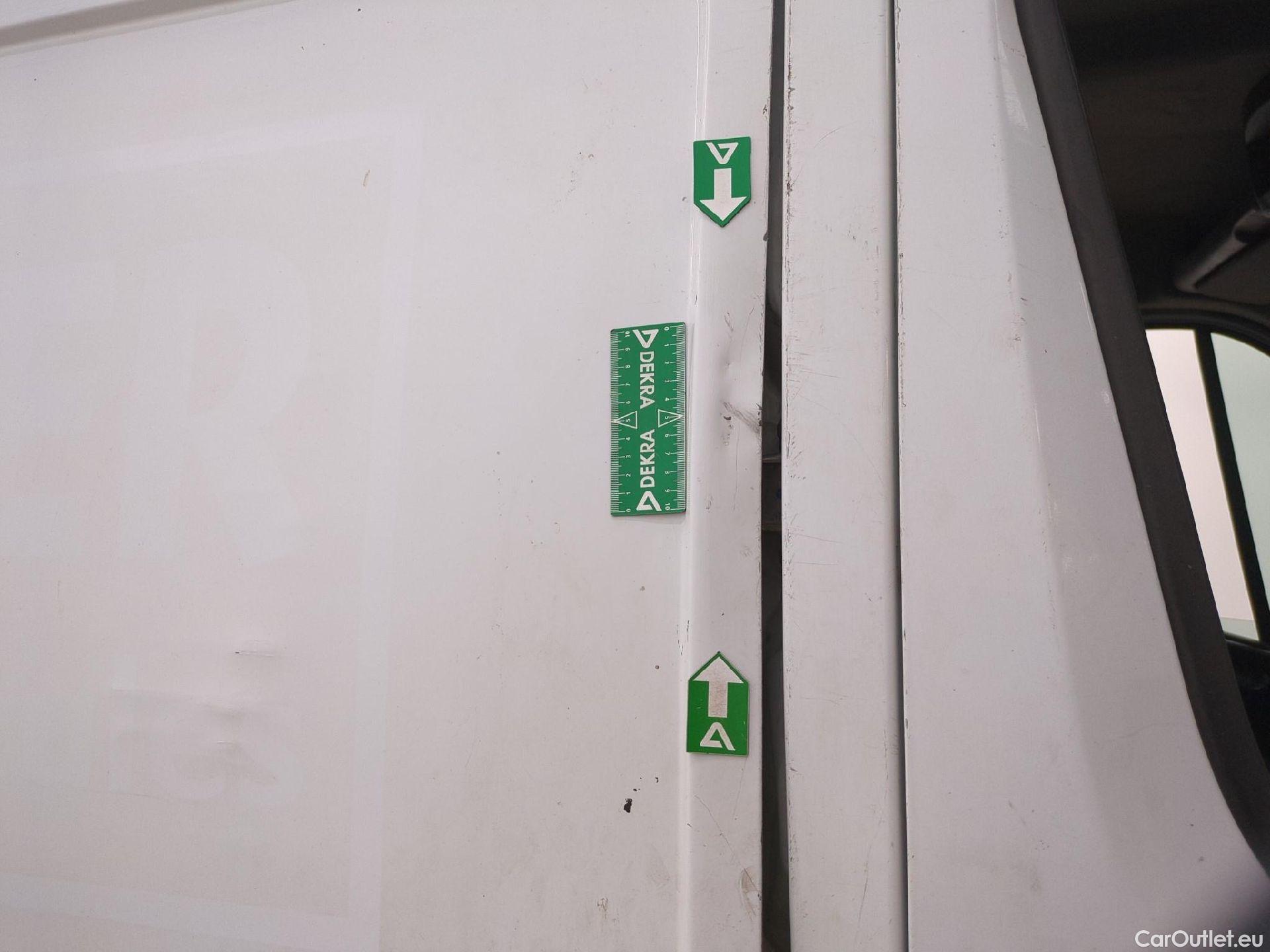  Renault  Master  Fourgon L2H2 3 5 Grand Confort dCi 130CV BVM6 E6 #115