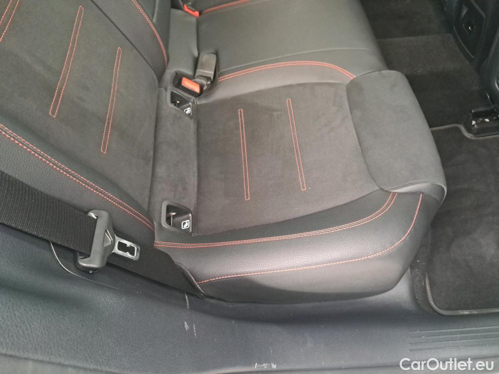  Mercedes  CLA-Klasse MERCEDES-BENZ CLA Coupe / 2019 / 4P / Coupé CLA 250 e AMG Line / VO RECONDITIONNE - PHOTOS AVANT RECONDITIONNEMENT #5