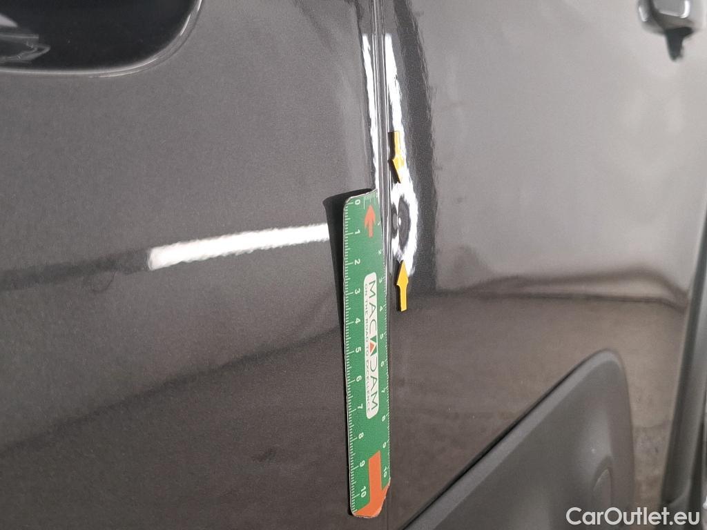  Citroen  C3  Shine Business 1.2 PureTech 110CV BVM6 E6d #7