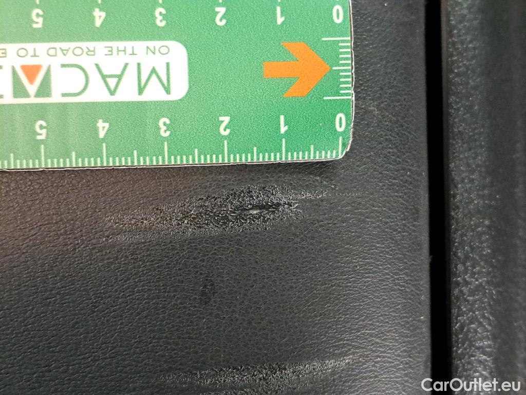  Nissan  Qashqai NISSAN  / 2021 / 5P / Crossover 1.3 MHEV 140 Business Edition / VO RECONDITIONNE - PHOTOS AVANT RECONDITIONNEMENT #4