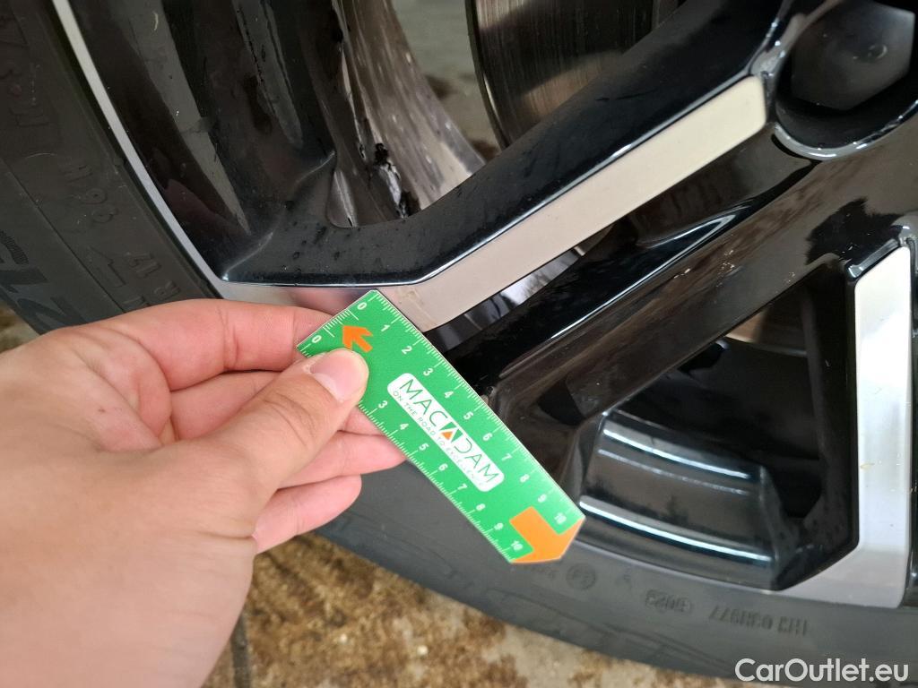  Peugeot  2008  Allure Pack 1.5 HDi 130CV BVA8 E6d / VO RECONDITIONNE - PHOTOS AVANT RECONDITIONNEMENT #7
