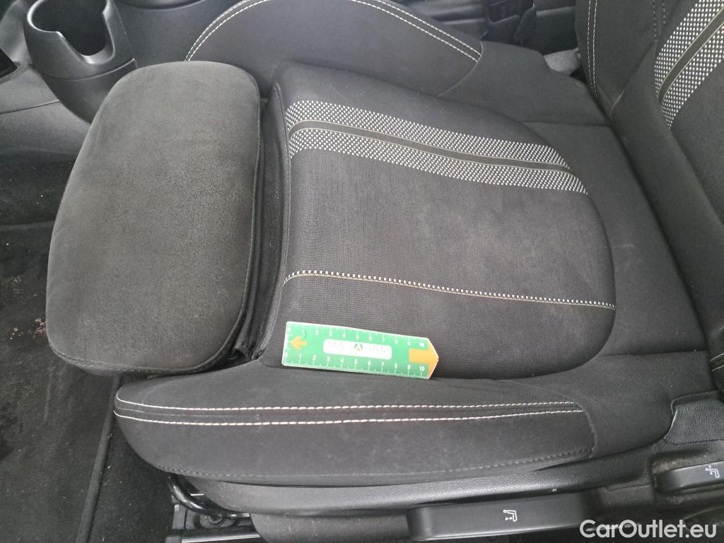  Mini  Cooper MINI Mini / 2021 / 5P / Berline  S Finition JCW 178 ch BVA7 / VO RECONDITIONNE - PHOTOS AVANT RECONDITIONNEMENT #6