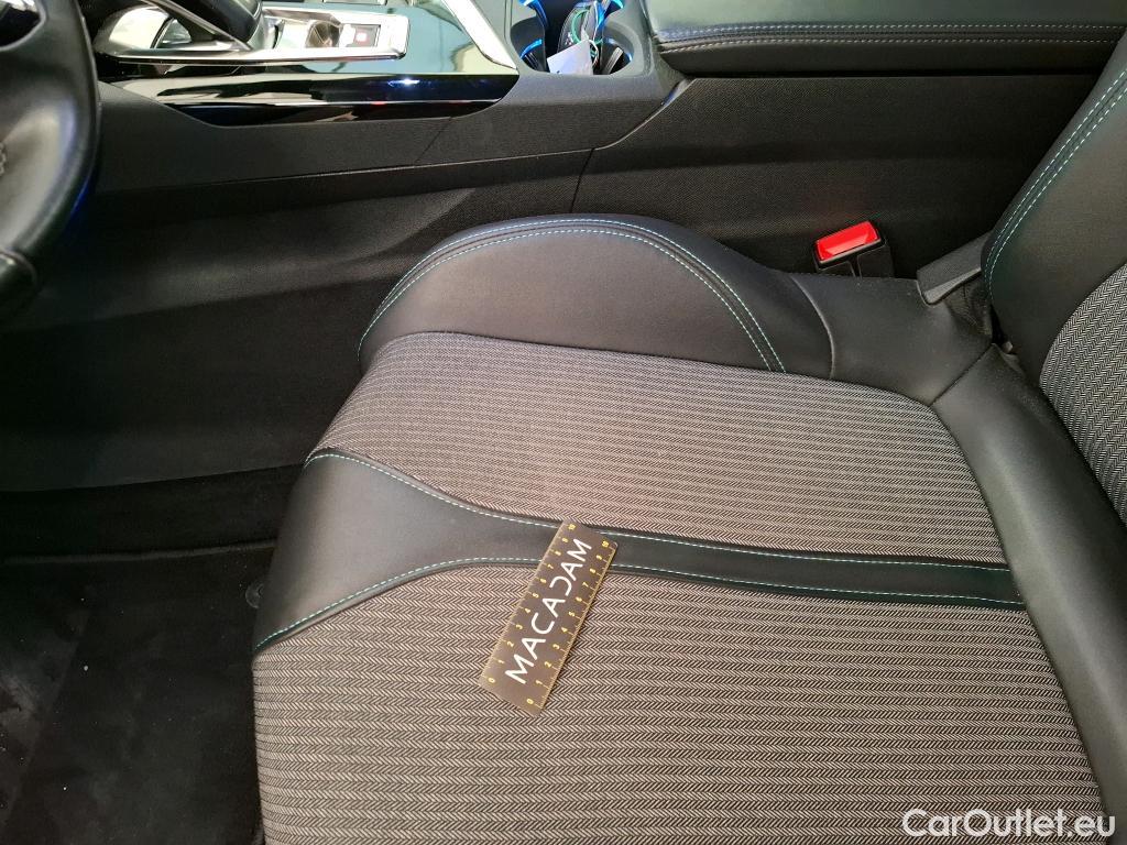  Peugeot  5008  Allure Pack 1.2 PureTech 130CV BVA8 7 Sieges E6d / VO RECONDITIONNE - PHOTOS AVANT RECONDITIONNEMENT #12