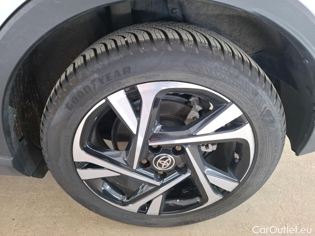  Toyota  C-HR TOYOTA  / 2016 / 5P / SUV 2.0 HYBRIDE 184 EDITION(SP) #24