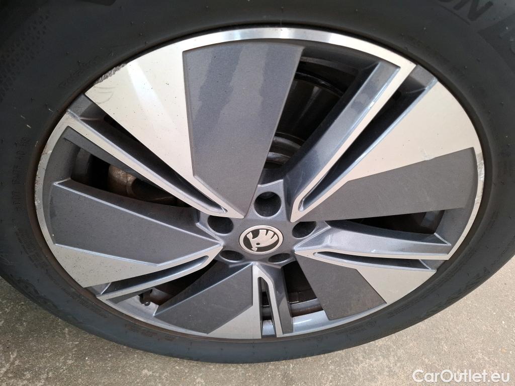  Skoda  ENYAQ  iV 80 Loft 82kWh BVA #2