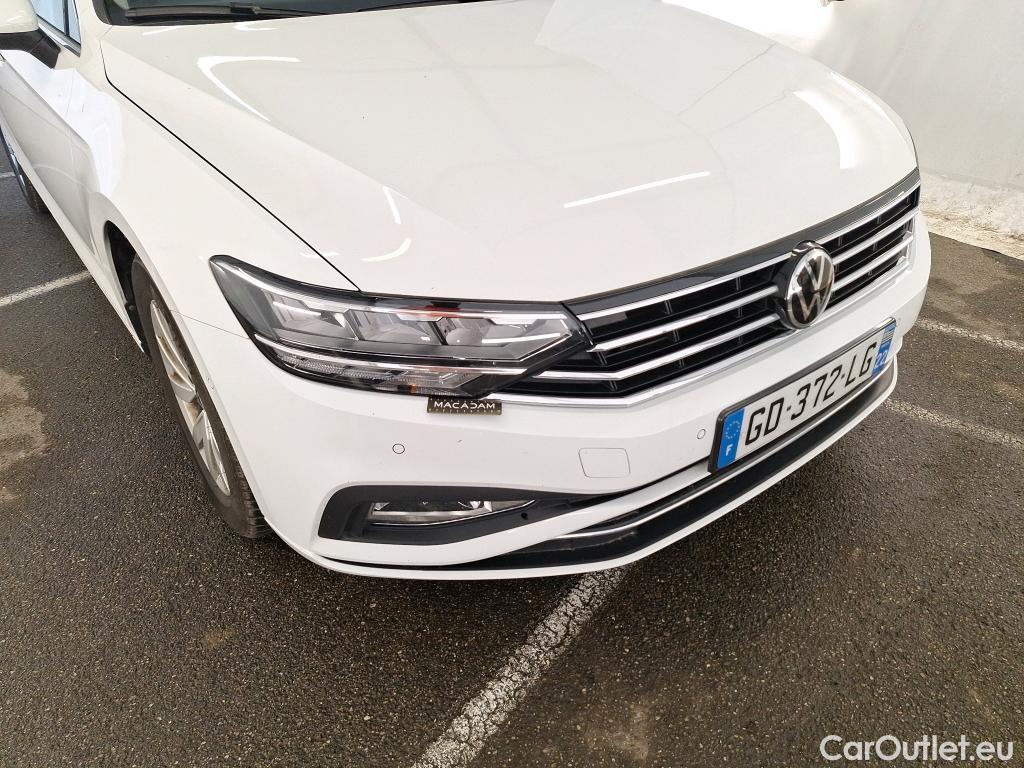  Volkswagen  Passat  Break Business 2.0 TDI 150CV BVA7 E6d / VO RECONDITIONNE - PHOTOS AVANT RECONDITIONNEMENT #13