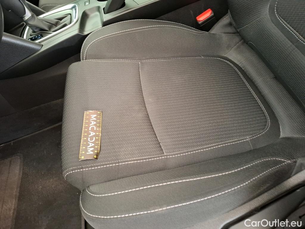 Renault  Megane  IV Berline 5 ptes. Business 1.5 dCi 115CV BVA7 E6d #5