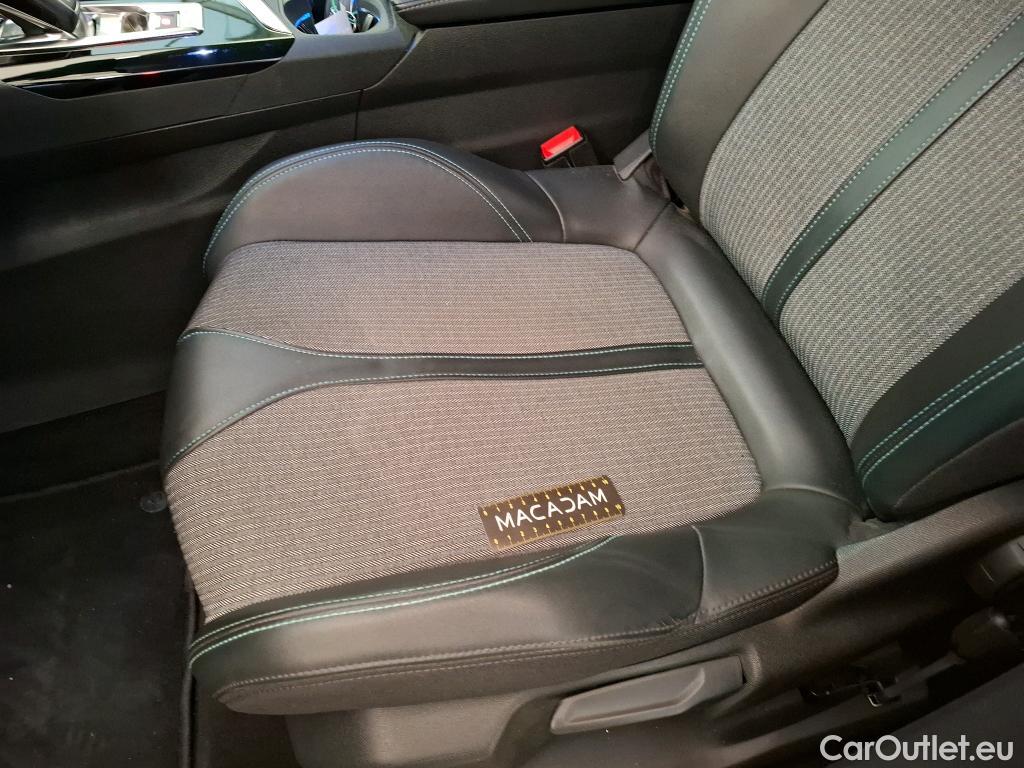 Peugeot  5008  Allure Pack 1.2 PureTech 130CV BVA8 7 Sieges E6d / VO RECONDITIONNE - PHOTOS AVANT RECONDITIONNEMENT #1