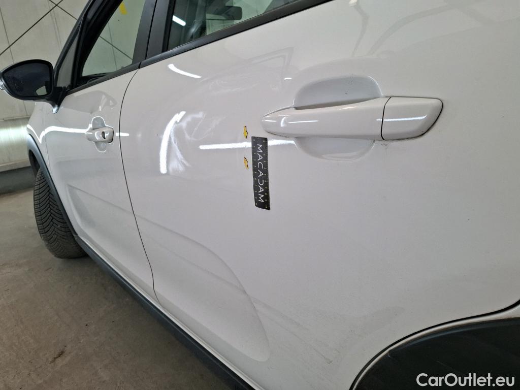  Citroen  C3  Société Feel 1.5 BlueHDI 100CV BVM6 E6d #1