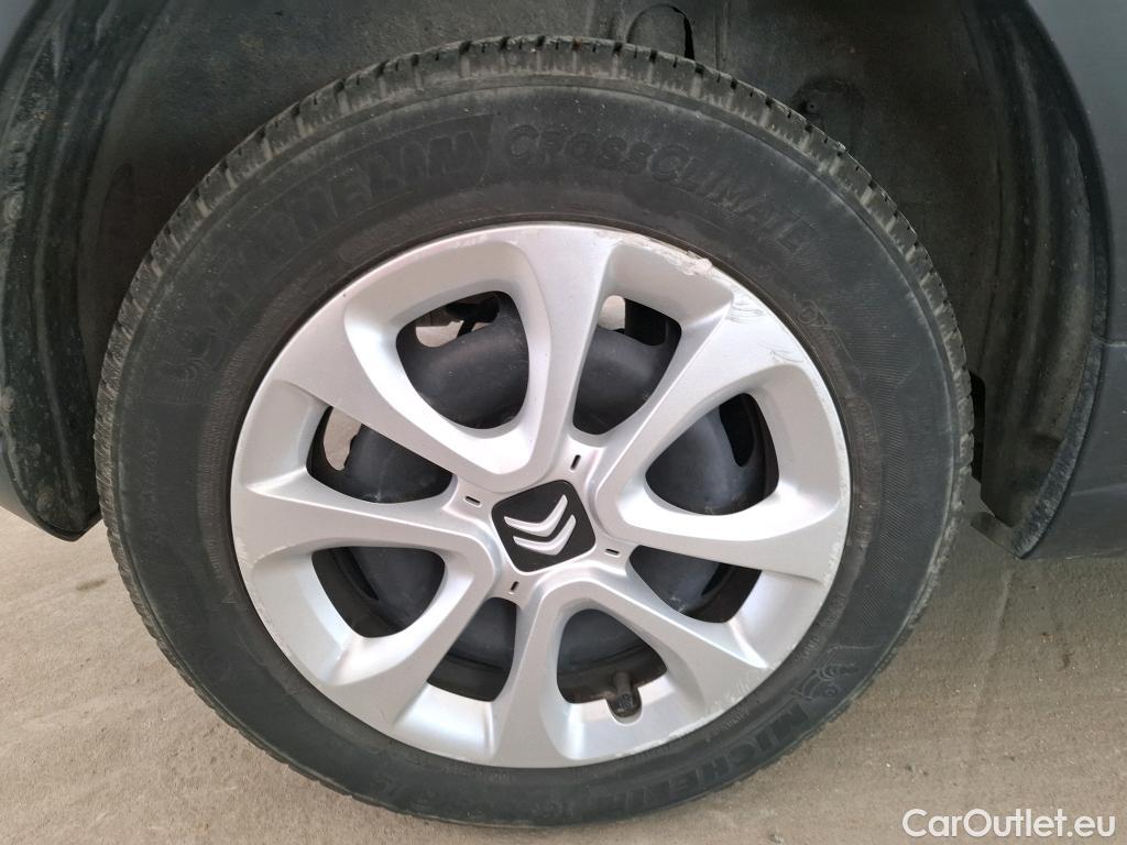 Citroen  C3  Société Feel 1.5 BlueHDI 100CV BVM6 E6d #20