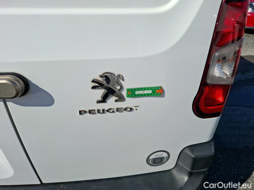  Peugeot  Partner  Premium L1 1.5 HDi 130CV BVA8 E6dT #17