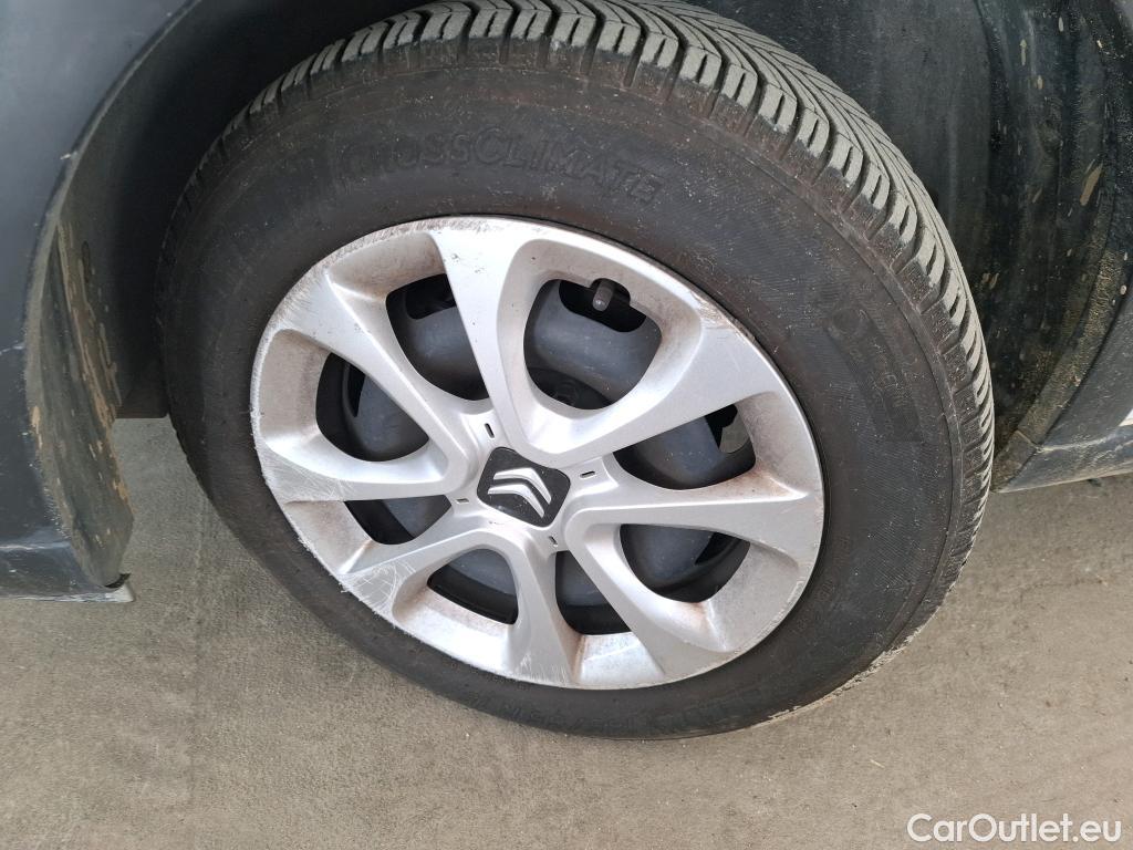  Citroen  C3  Société Feel 1.5 BlueHDI 100CV BVM6 E6d #15