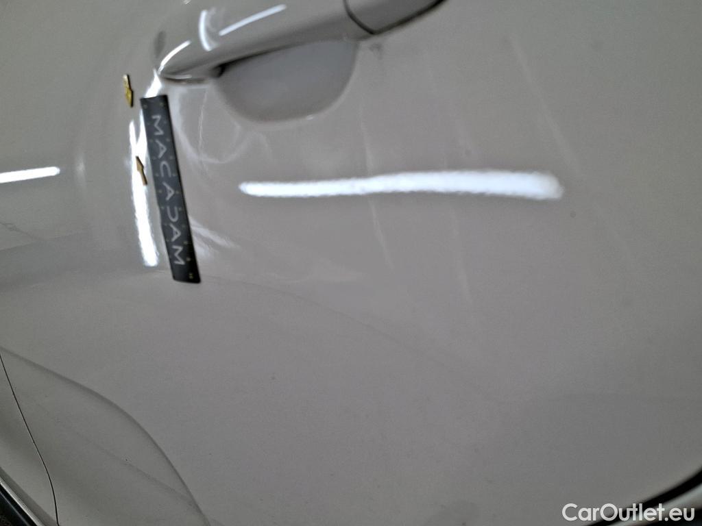  Citroen  C3  Société Feel 1.5 BlueHDI 100CV BVM6 E6d #3