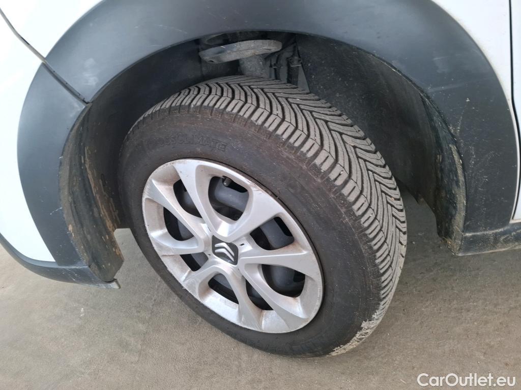  Citroen  C3  Société Feel 1.5 BlueHDI 100CV BVM6 E6d #14
