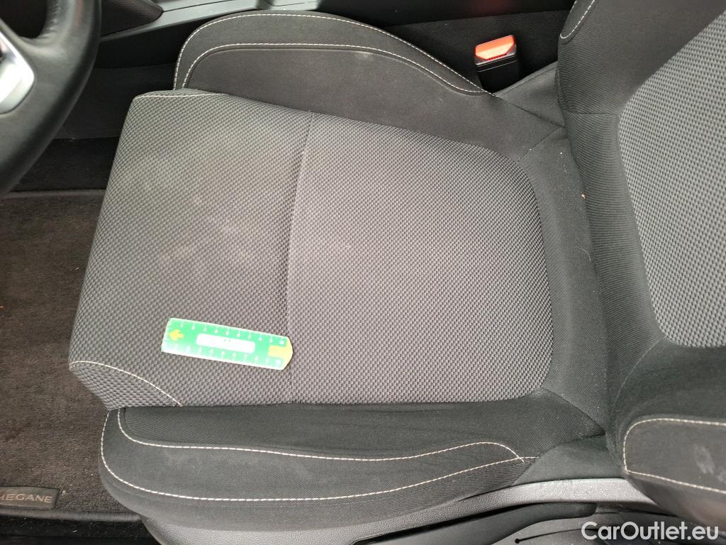  Renault  Megane RENAULT  SOCIETE VF 5p BER Air Nav réversible Energy dCi110 bi-corps VU #16