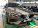  Volvo  V60 T6 AWD Momentum Advanced Edt VOC Teknik Drag Skinn #2