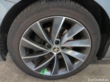  Skoda  Superb COMBI 2.0 TDI 4X4 DSG  73 #32