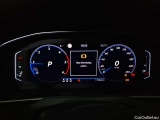  Volkswagen  Passat Variant 2.0 TDI SCR DSG Elegance Automatic Diesel  19 #8