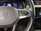  Volkswagen  Passat Variant 2.0 TDI SCR DSG Elegance Automatic Diesel  19 #17