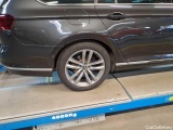  Volkswagen  Passat Variant 2.0 TDI SCR DSG Elegance Automatic Diesel  19 #64
