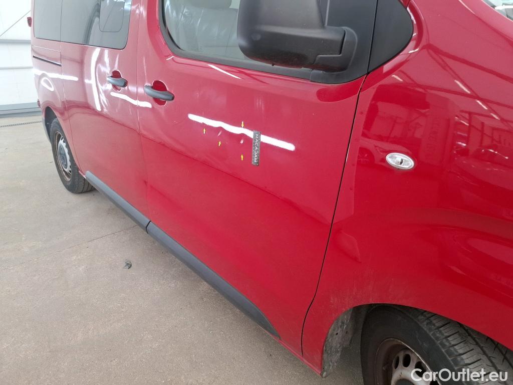  Toyota  Proace TOYOTA  4p Combi 1.5 D MEDIUM 120 D-4D DYNAMIC #27