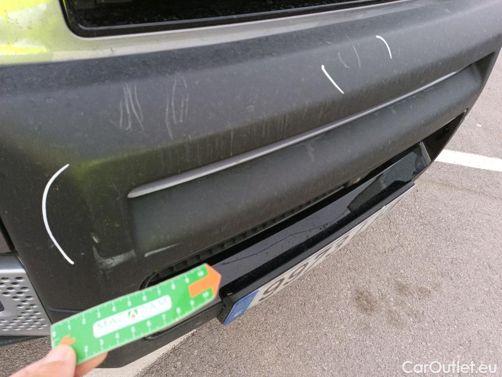  Land Rover  Defender LAND ROVER  / 2019 / 5P / todoterreno 2.0 P300 SI4 SE 110 Auto 4WD #19