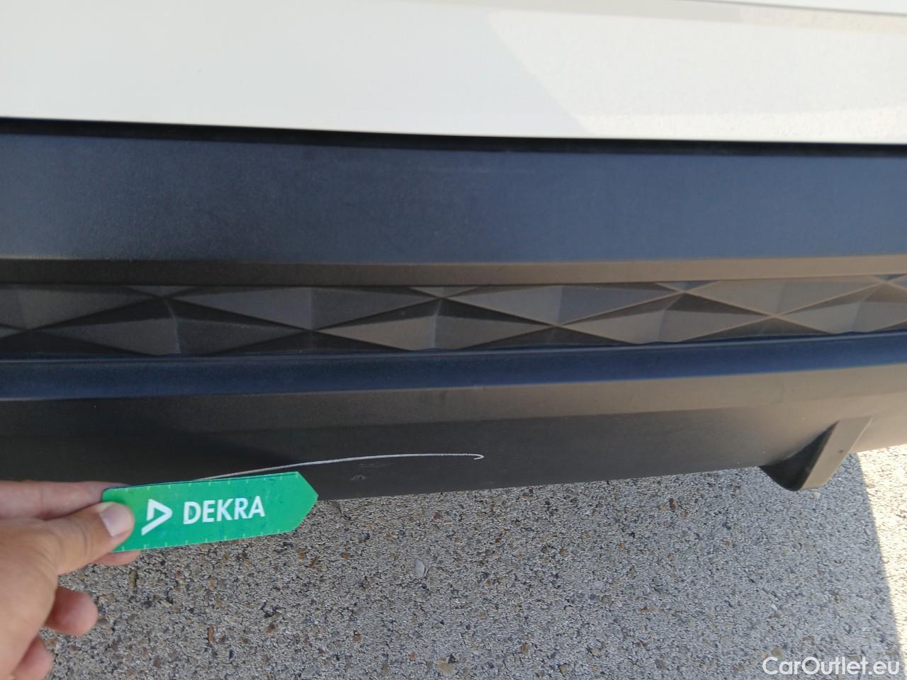  Land Rover  Discovery HYUNDAI Tucson / 2020 / 5P / todoterreno 1.6 TGDI 110kW (150CV) Klass #26