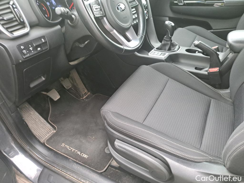  KIA  Sportage  Drive Plus 2WD 1.6 CRDi 135CV MT6 E6dT #29