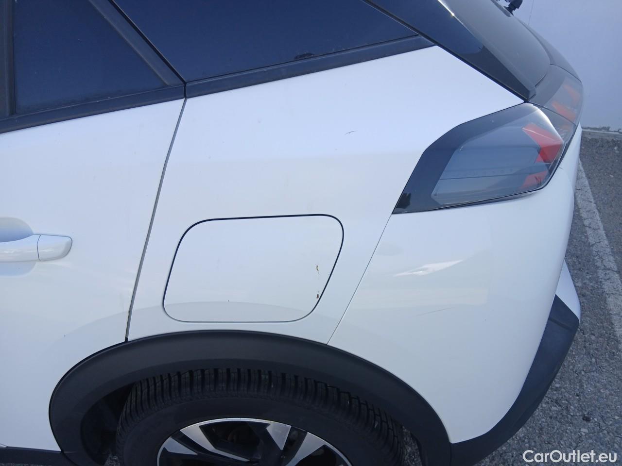  Peugeot  2008  Allure Pack 1.5 HDi 110CV MT6 E6d #15