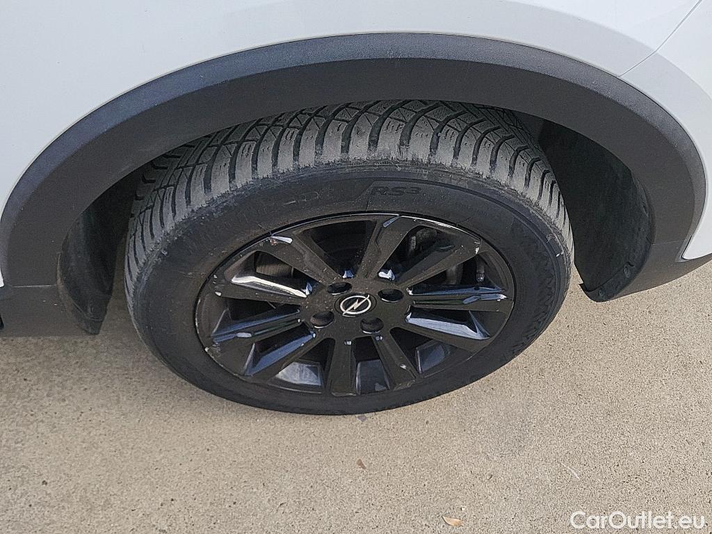  Opel  Crossland  X GS Line 1.2 Turbo 110CV MT6 E6d #1