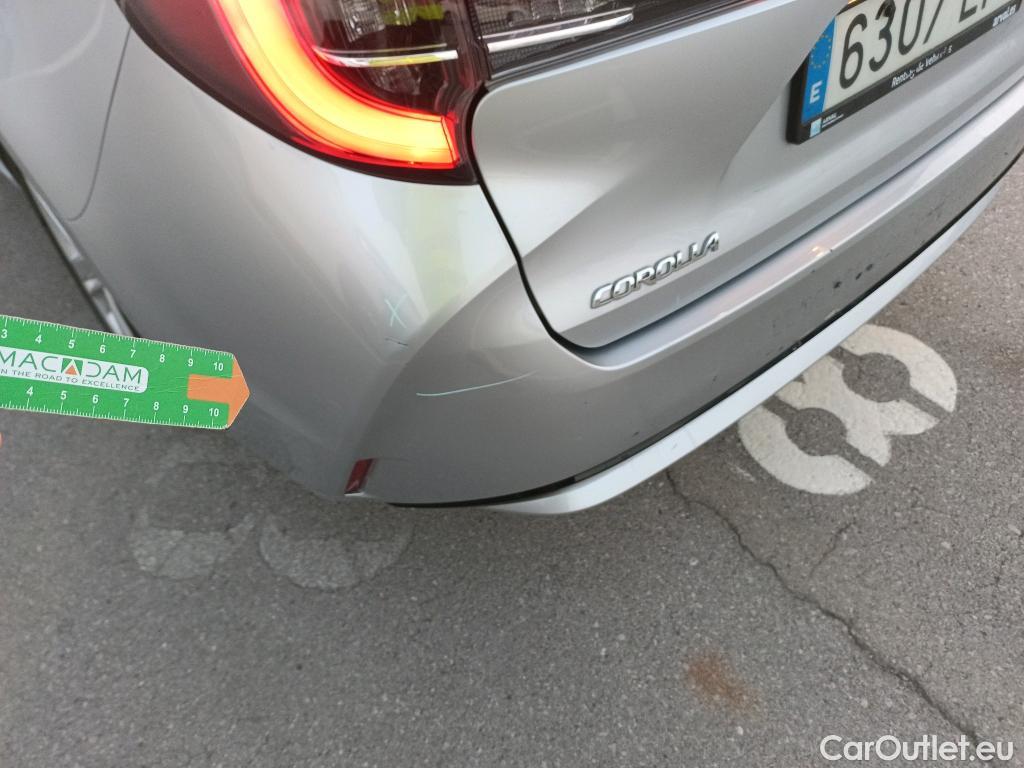 Toyota  Corolla TOYOTA  / 2019 / 5P / familiar 1.8 125H ACTIVE TECH E-CVT TOU SPORT #29