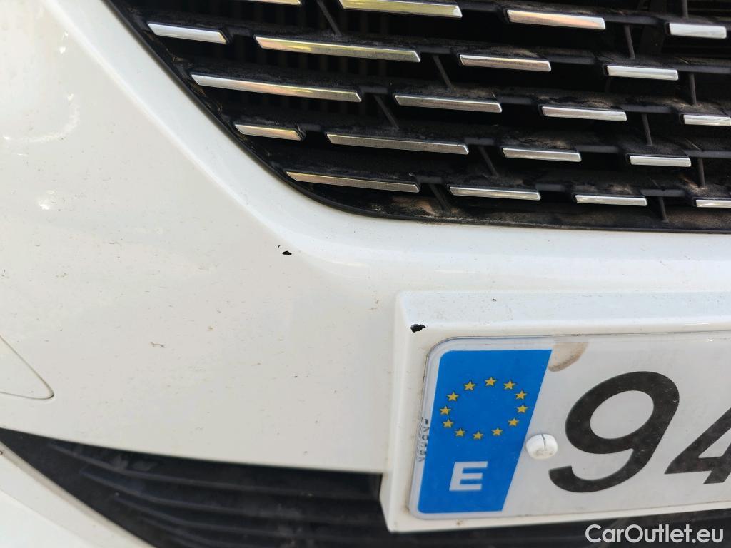  Peugeot  2008  Allure Pack 1.2 PureTech 130CV AT8 E6d #9