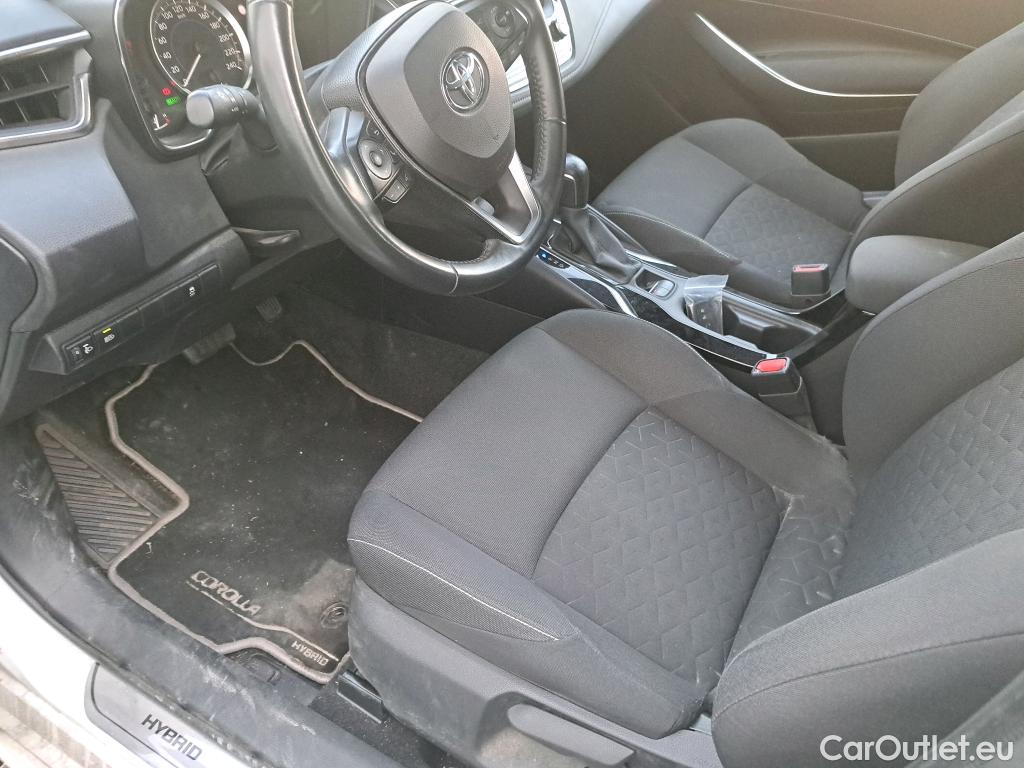  Toyota  Corolla TOYOTA  / 2019 / 5P / berlina con portón 1.8 125H BUSINESS PLUS E-CVT #11
