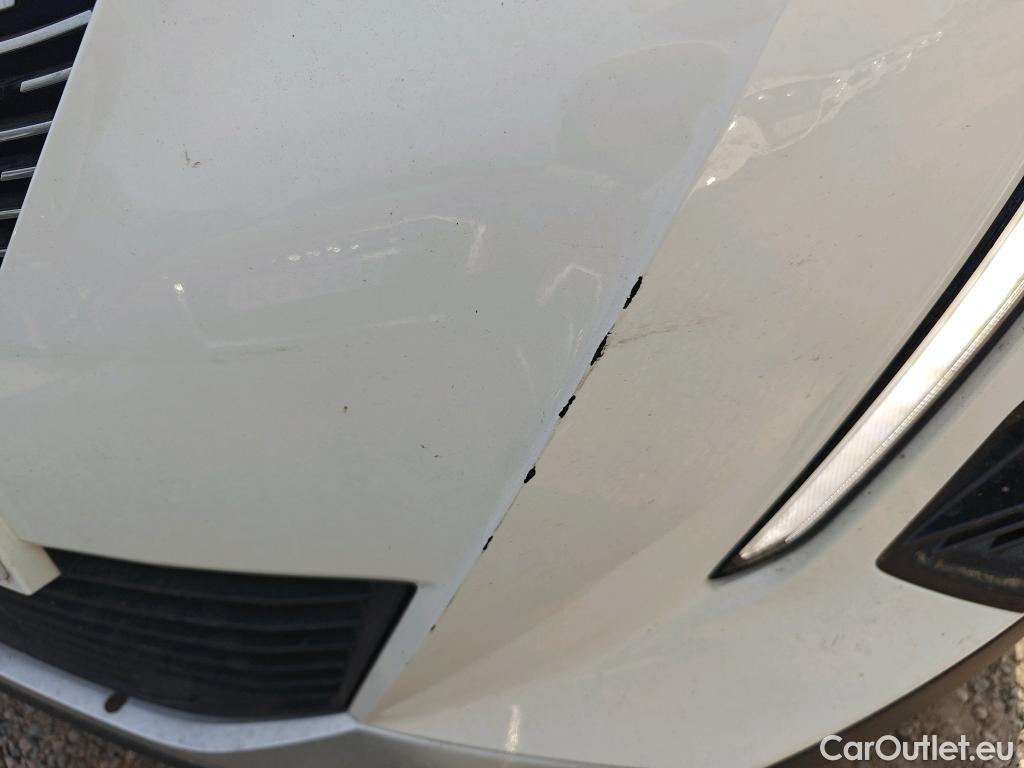  Peugeot  2008  Allure Pack 1.2 PureTech 130CV AT8 E6d #11