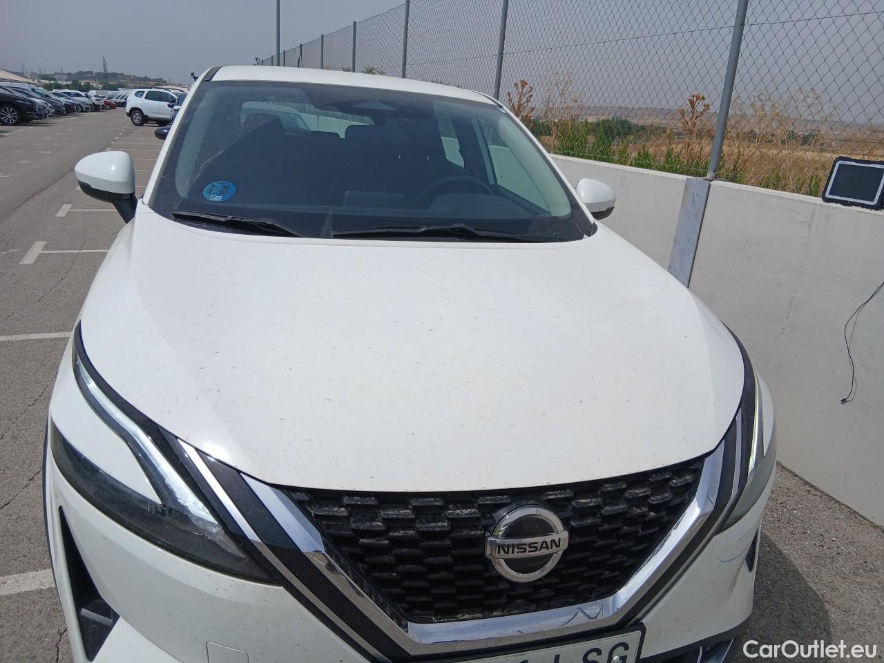  Land Rover  Discovery NISSAN QASHQAI / 2021 / 5P / todoterreno DIG-T 103kW (140CV) mHEV 4x2 Acenta #9