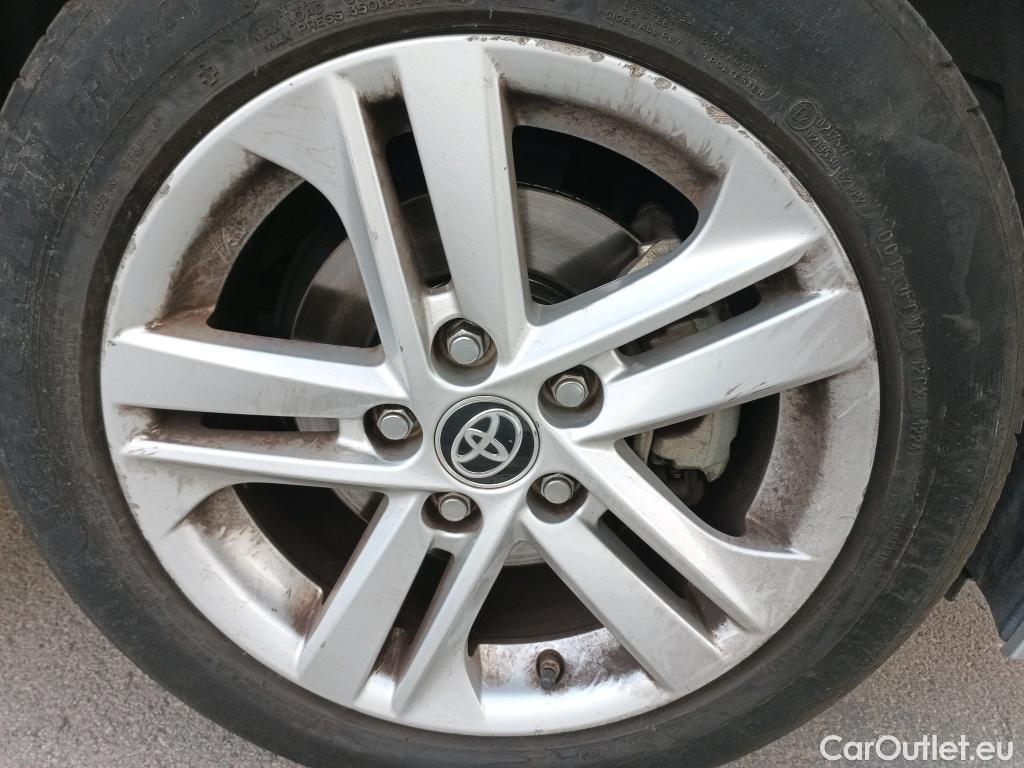  Toyota  Corolla TOYOTA  / 2019 / 5P / familiar 1.8 125H ACTIVE TECH E-CVT TOU SPORT #18