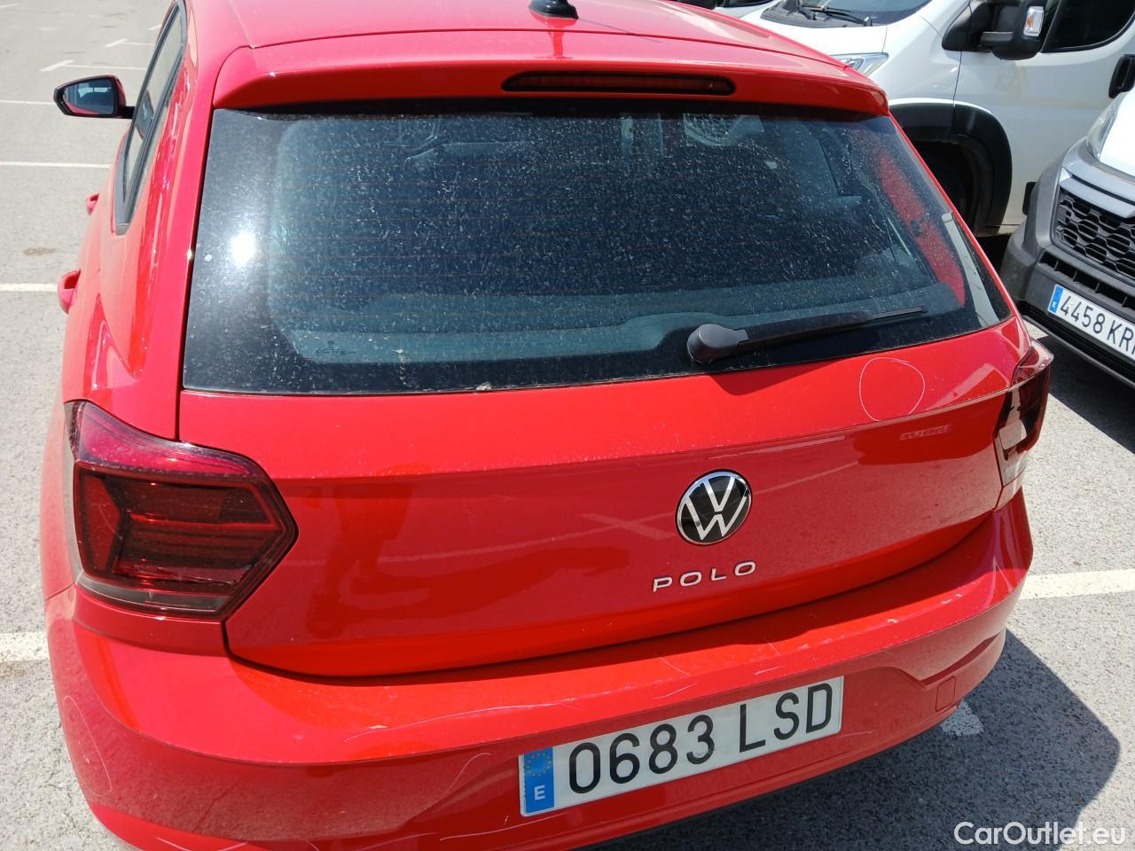  Volkswagen  Polo  VI Edition 1.0 80CV MT5 E6dT #17