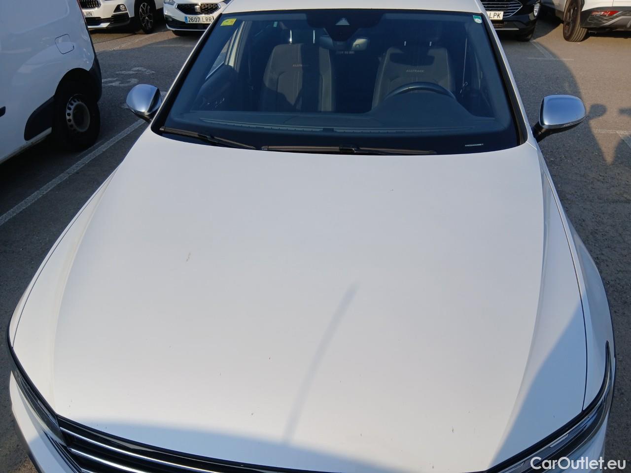  Volkswagen  Passat  Variant Alltrack 2.0 TDI 190CV AT7 E6dT #1