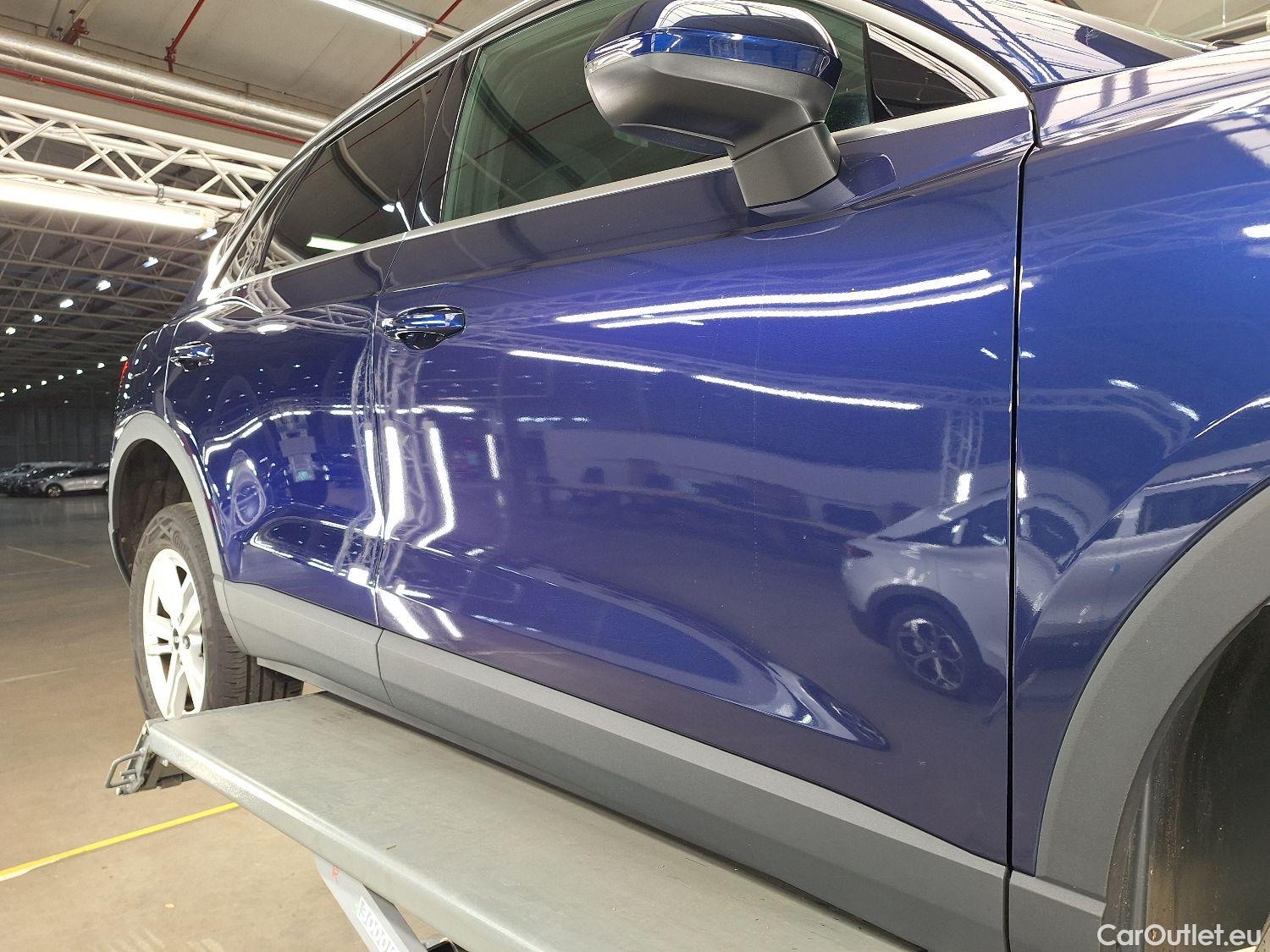  Audi  Q3 Audi,  '18 PHEV, Audi  45 TFSI e S tronic 5d #9