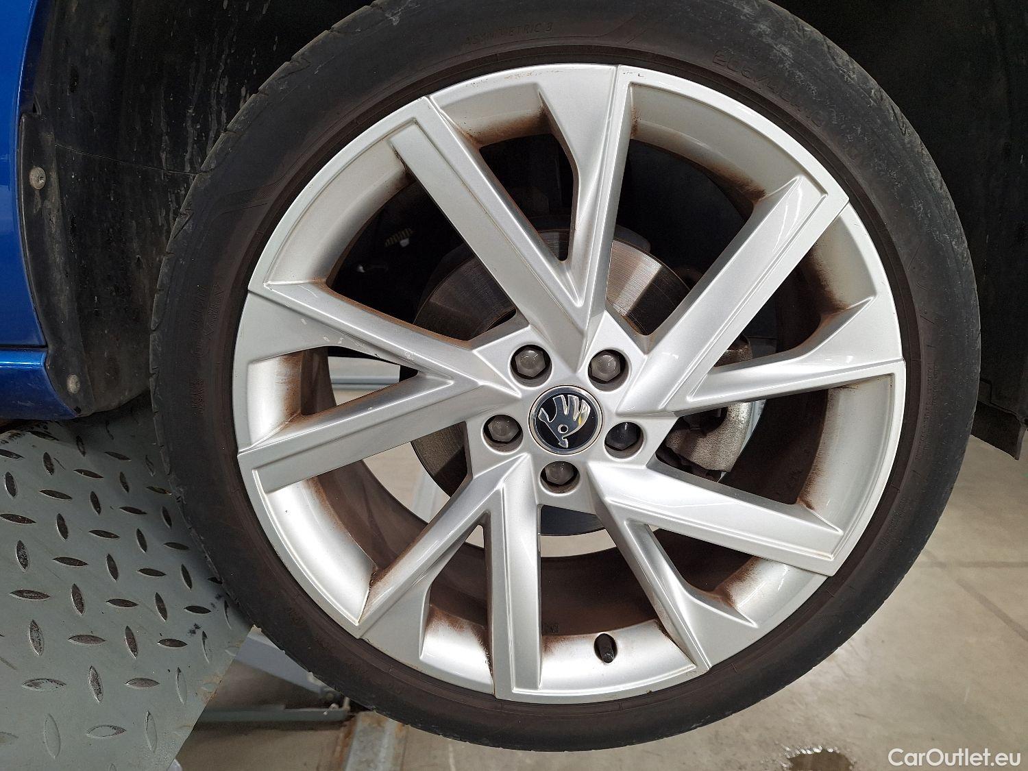  Skoda  Scala Skoda,  '19, Skoda  1.6 TDI 85kW DSG7 Style 5d #1