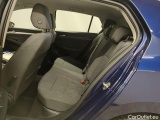  Volkswagen  Golf  Volkswagen VIII 1.0 eTSI 81kW Life Business DSG 5d #10