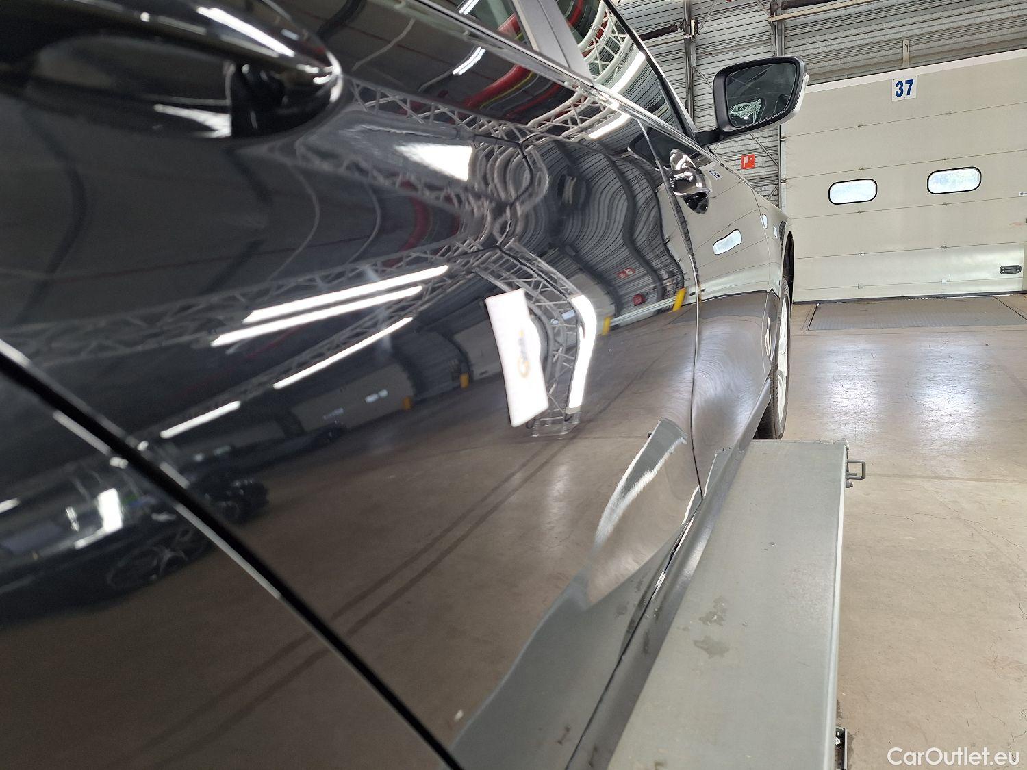 Bmw  Serie 3 BMW, 3-serie Touring '18, BMW 3 Reeks Touring 318dA (100 kW) 5d #13
