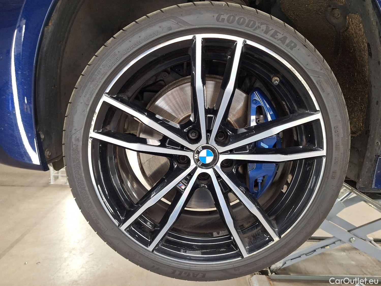  Bmw  Serie 3 BMW, 3-serie Touring '18, BMW 3 Reeks Touring 320d xDrive (140 kW) 5d #10