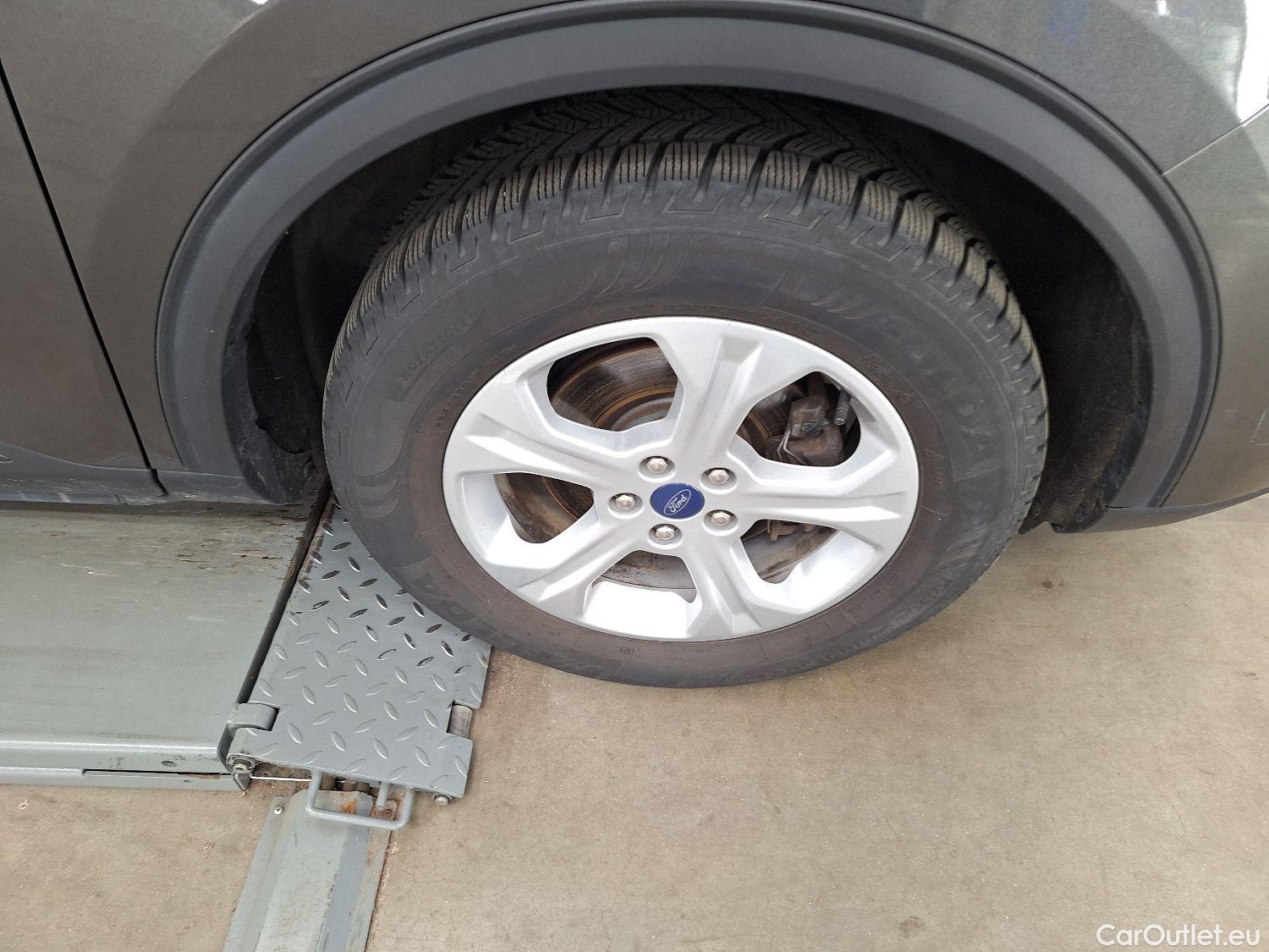  Ford  Kuga Ford,  '19, Ford  1.5 EcoBlue 88kW Trend 5d #16