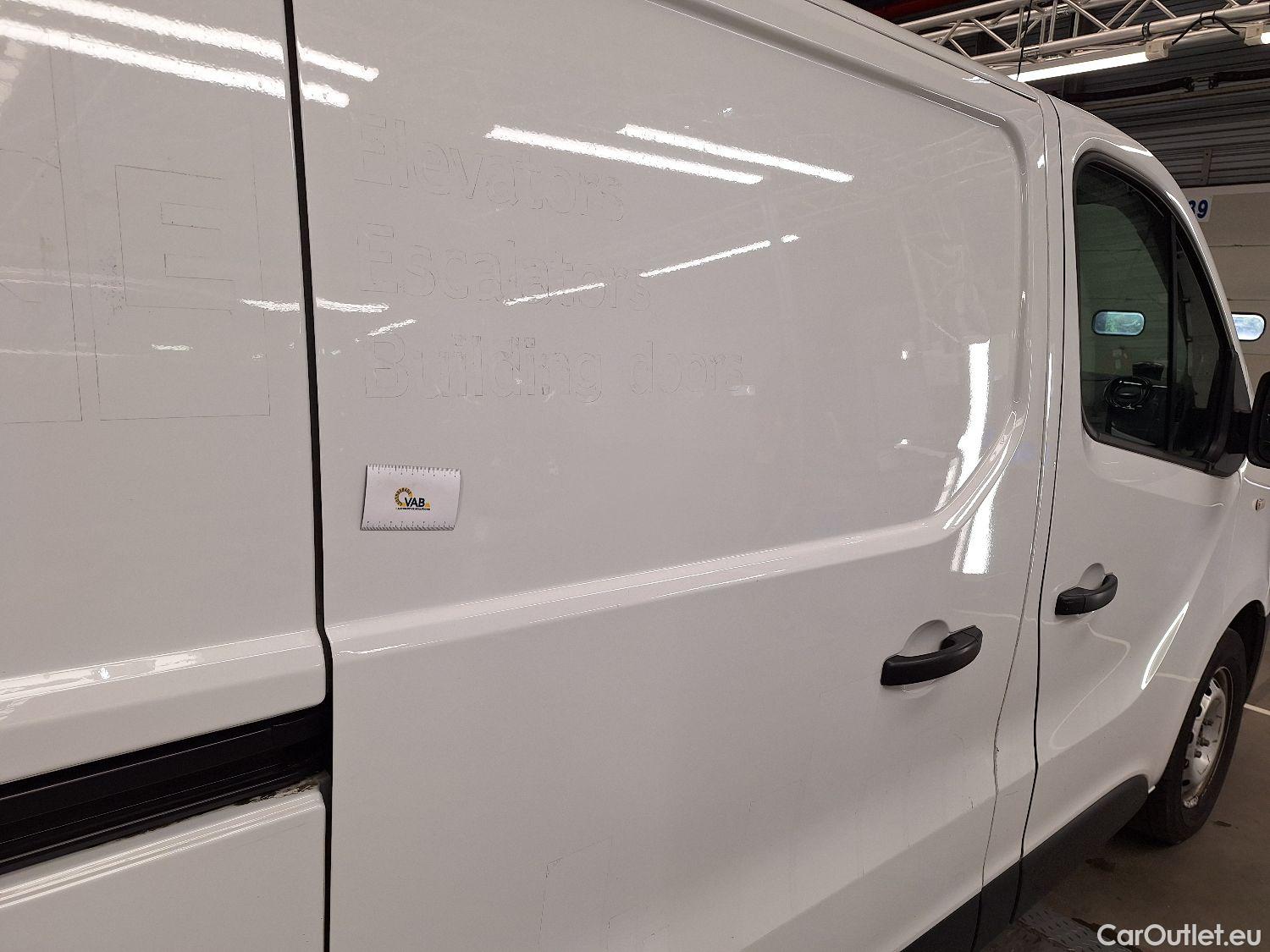  Renault  Trafic Renault, _ '14, Renault  L2H1 dCi 120 Grand Confort 2.9T 4d #18