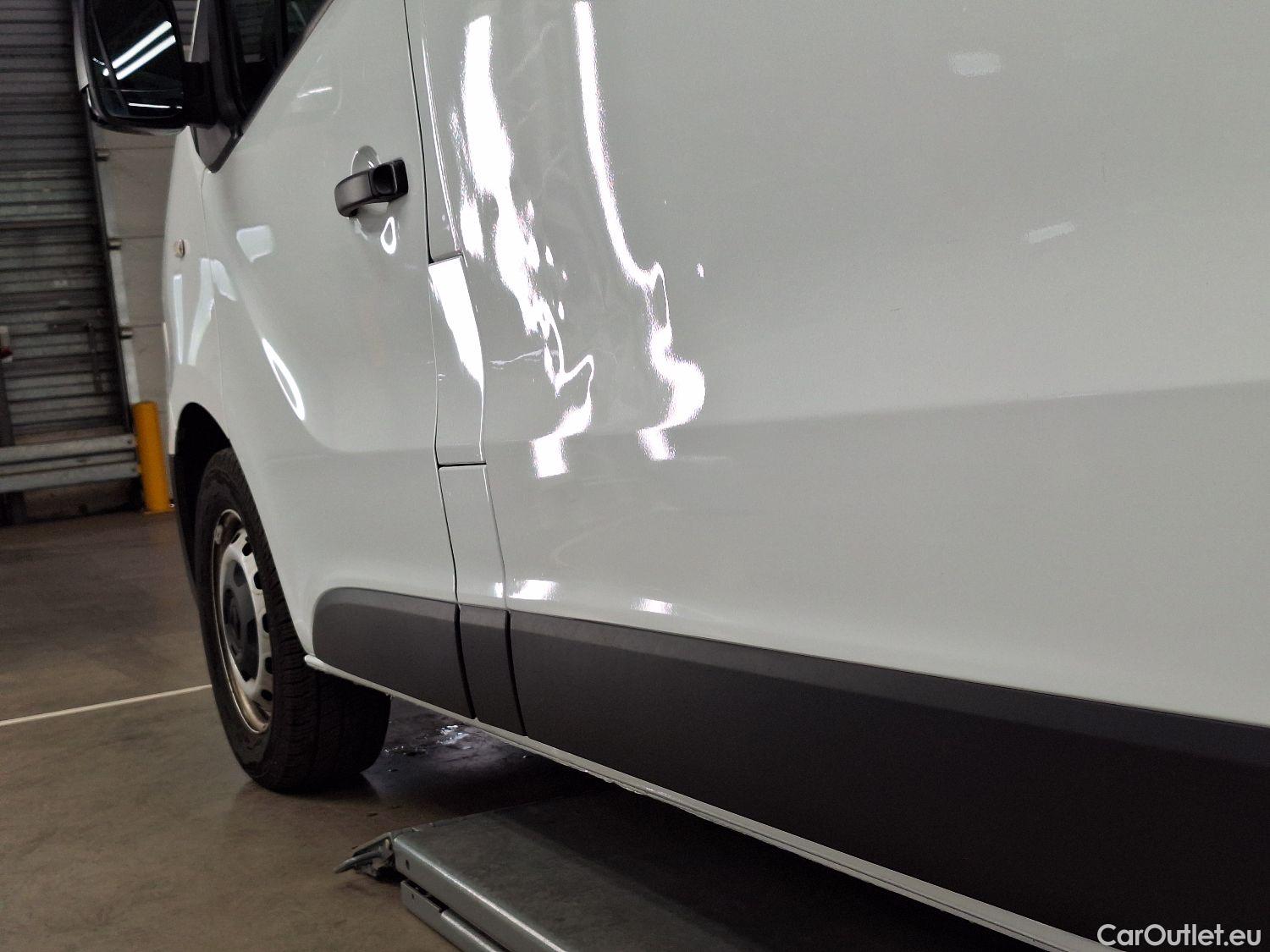  Renault  Trafic Renault, _ '14, Renault  L2H1 dCi 120 Grand Confort 2.9T 4d #37