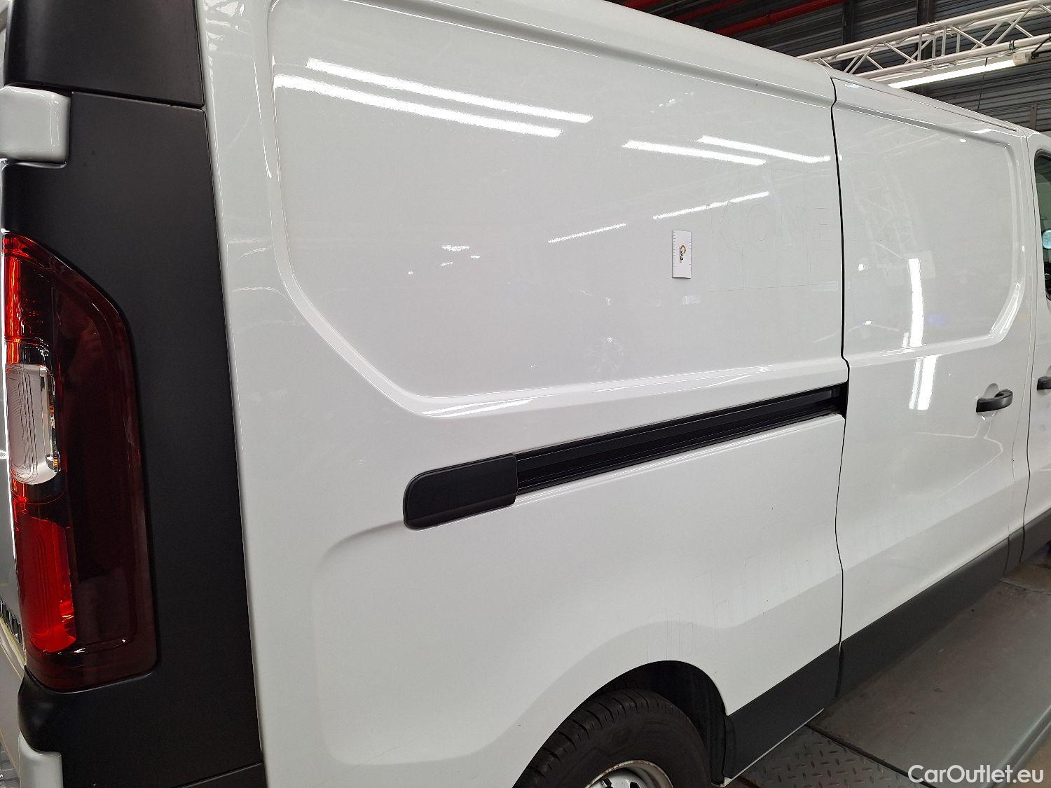  Renault  Trafic Renault, _ '14, Renault  L2H1 dCi 120 Grand Confort 2.9T 4d #20