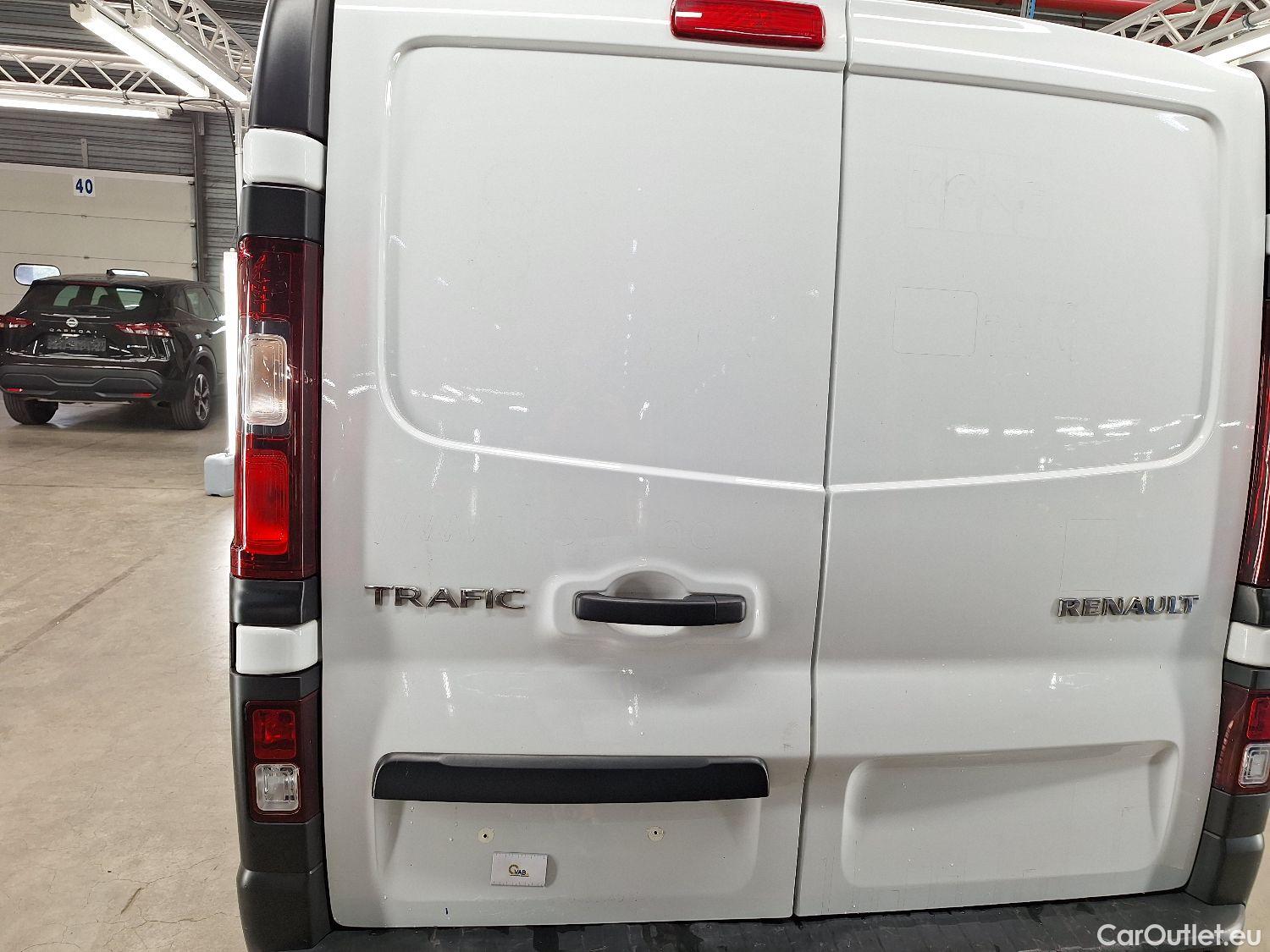  Renault  Trafic Renault, _ '14, Renault  L2H1 dCi 120 Grand Confort 2.9T 4d #25