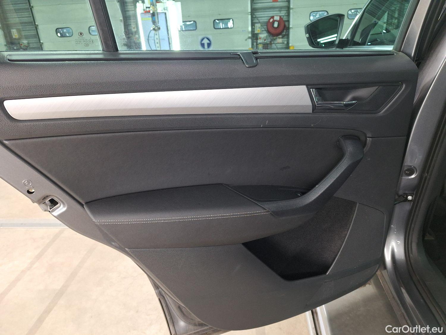  Skoda  Kodiaq Skoda,  FL'21, Skoda  1.5 TSI 110kW Clever 5d 7pl #1