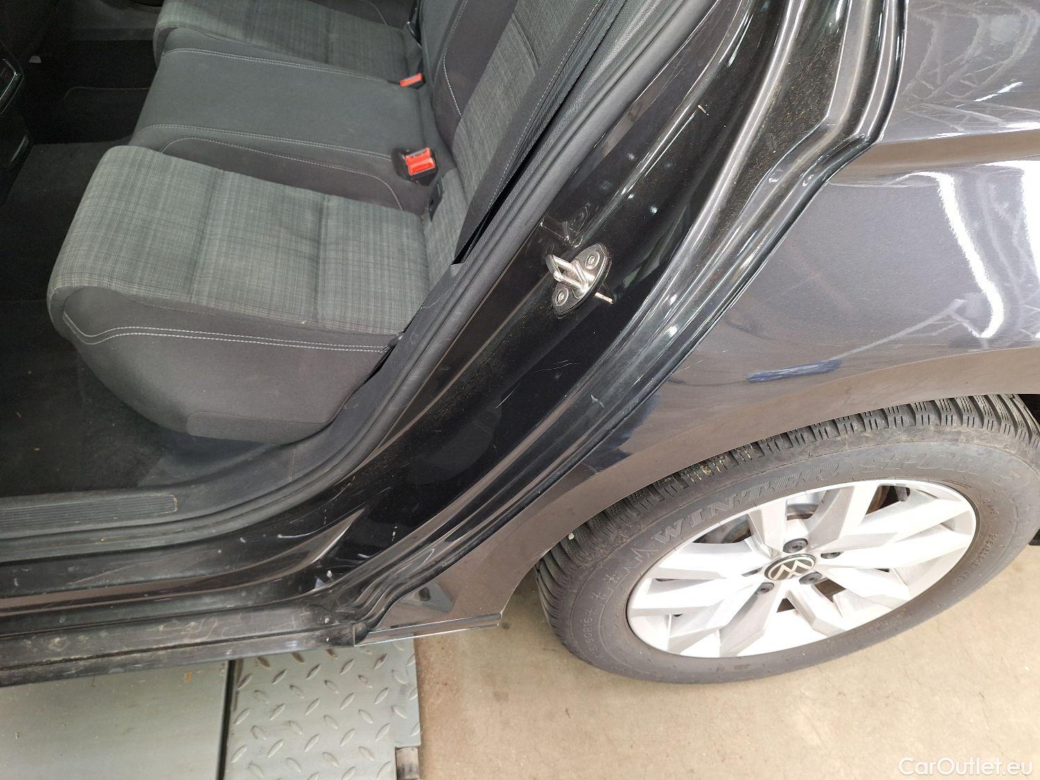  Volkswagen  Passat VW,  Variant FL'19, Volkswagen  Variant 2.0 TDI 90kW DSG Style B #28